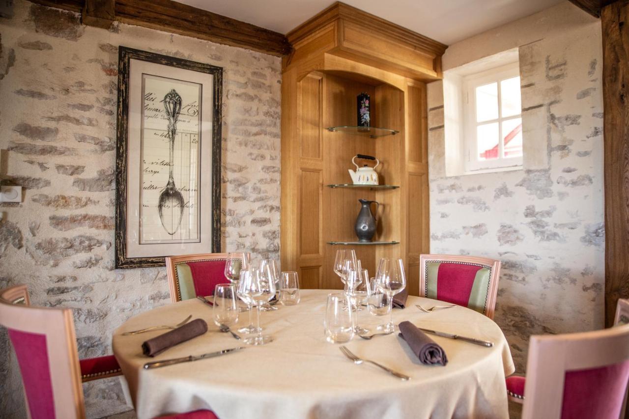 Le Moulin D'Hauterive Saint-Gervais-en-Vallière Екстериор снимка